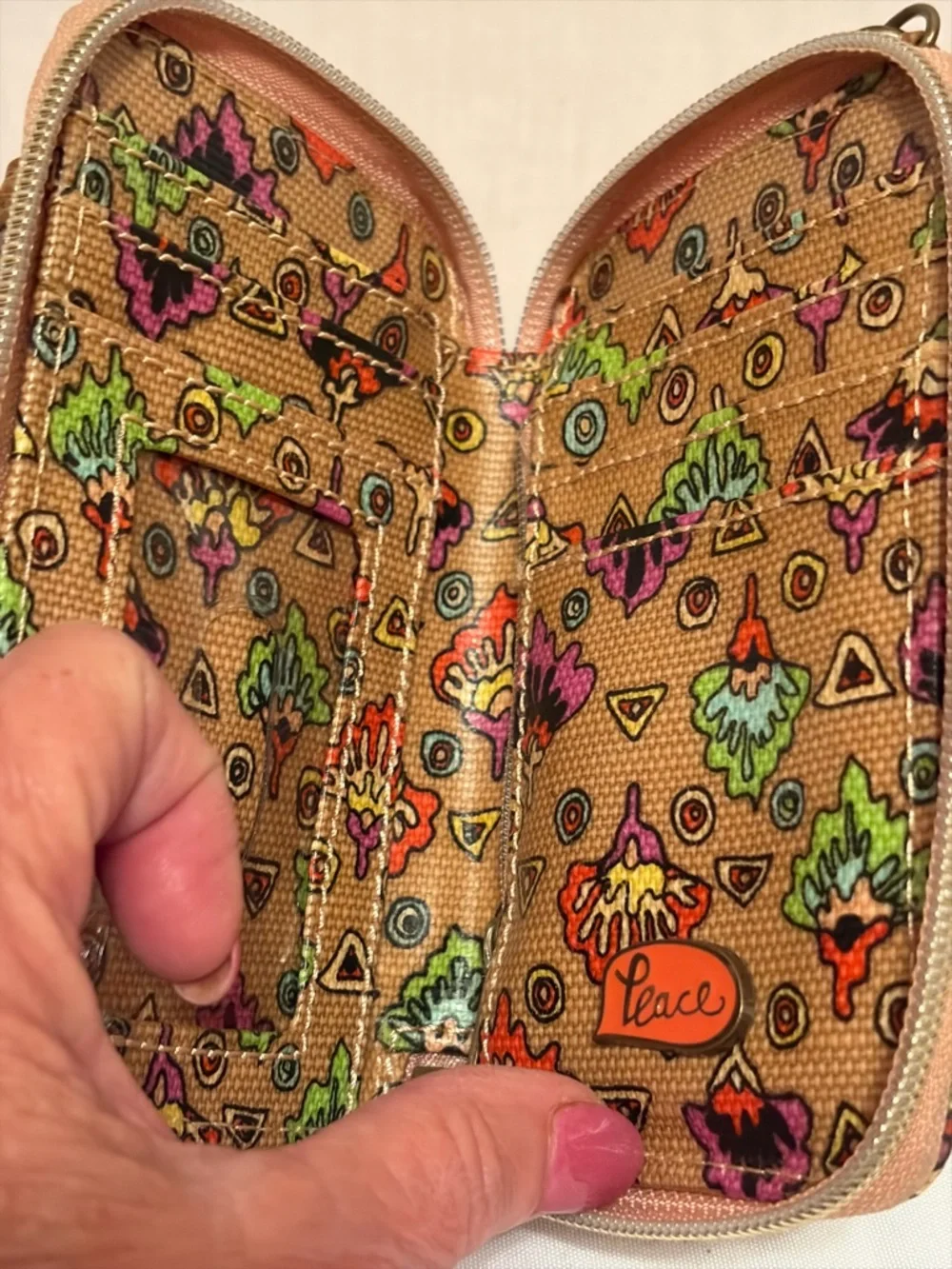 SakRoots Boho Printed Crossbody Phone Wallet in Multi-Color - Picture 4 of 6